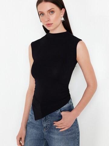 Trendyol Top - fekete: elől