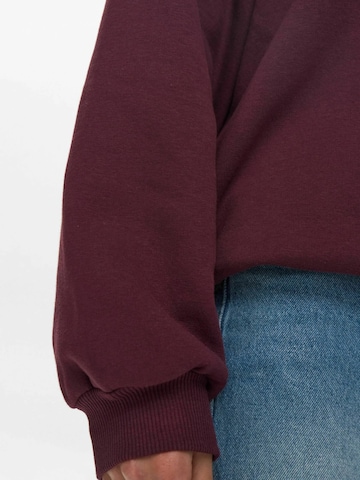 Sweat-shirt 'NUBISSA ' NÜMPH en rouge
