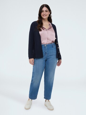 Regular Jean Fiorella Rubino en bleu