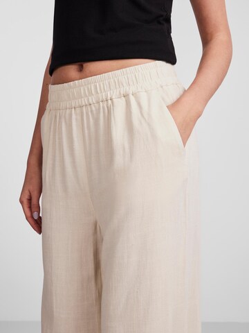 PIECES - Loosefit Pantalón 'Vinsty' en beige