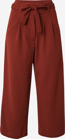 JDY Pleat-Front Pants in Brown: front