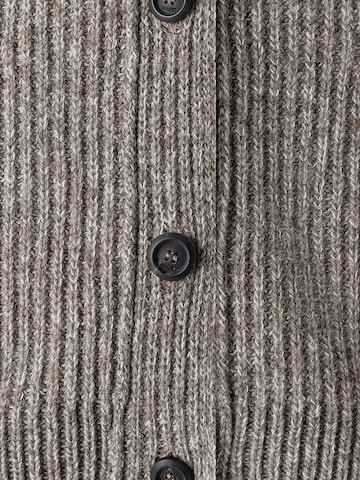 MAERZ Muenchen Strickjacke in Beige