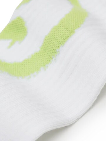 Von Jungfeld Socken 'Smiley Matcha Crew-Socken' in Weiß