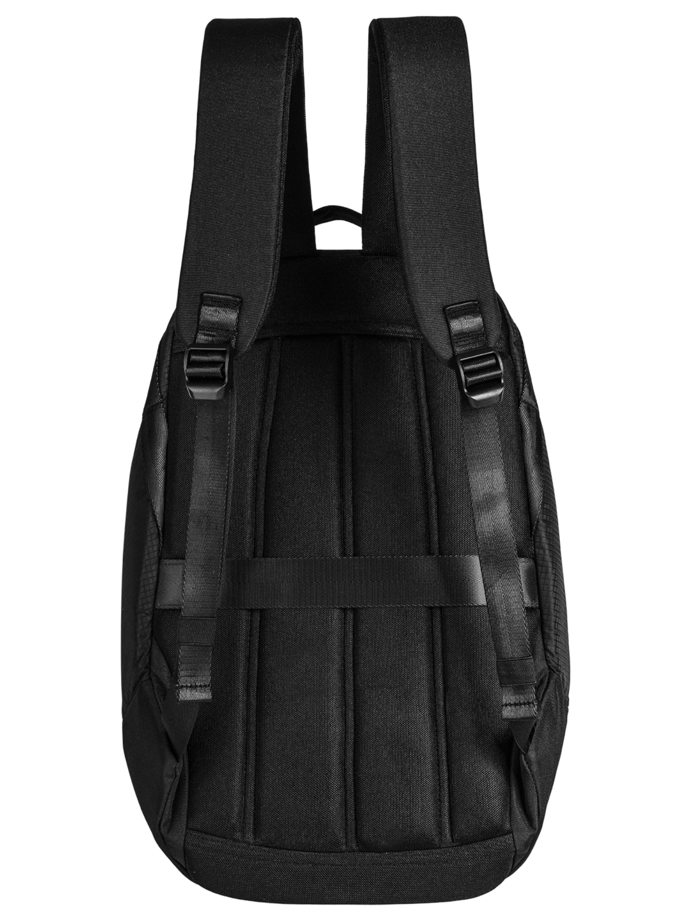 Sac à dos 'LETTER'S' bugatti en noir