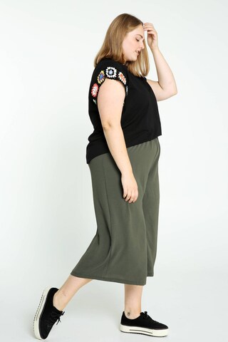 Paprika Wide Leg Hose in Grün