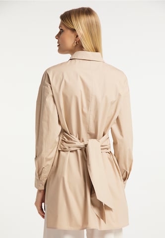 RISA - Blusa en beige