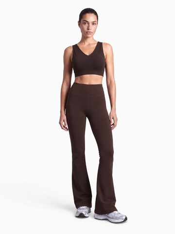 V!BE STUD!OS Bustier Sport-BH in Braun