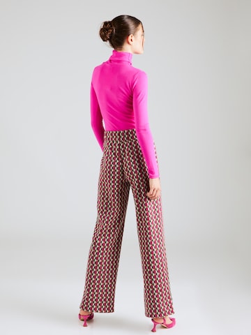 regular Pantaloni 'SANTI' di b.young in rosso