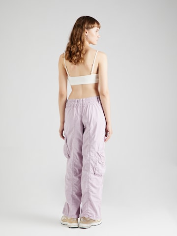 BDG Urban Outfitters Ohlapna forma Kargo hlače | vijolična barva