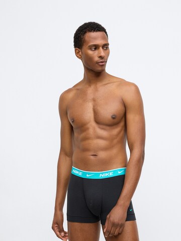 NIKE Underwear Sportunterhose in Schwarz