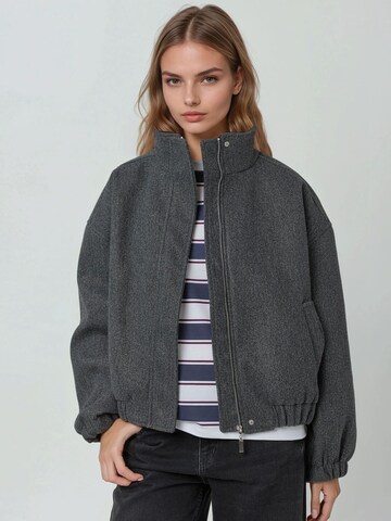 Giacca di mezza stagione di Hiccup in grigio: frontale