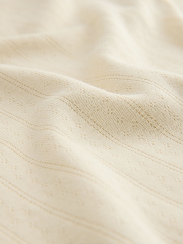 Next Shorty in Beige