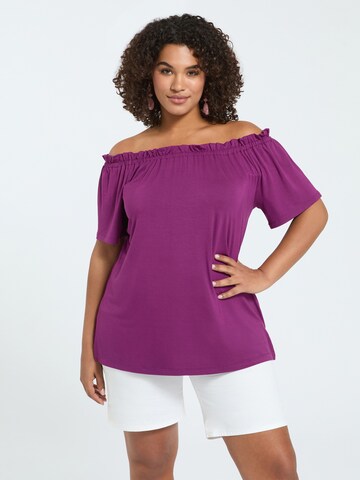 Fiorella Rubino - Camiseta en rojo