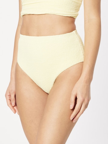 aim'nSportski bikini donji dio 'RIVIERA' - žuta boja: prednji dio