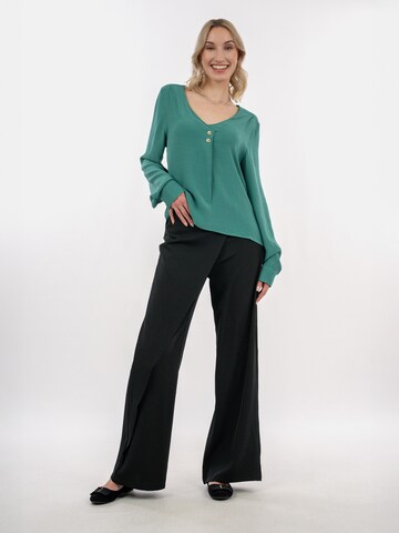Suri Frey Blouse ' SFY Freyday ' in Groen: voorkant