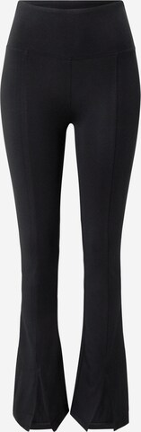 Urban Classics Flared Leggings in Schwarz: predná strana