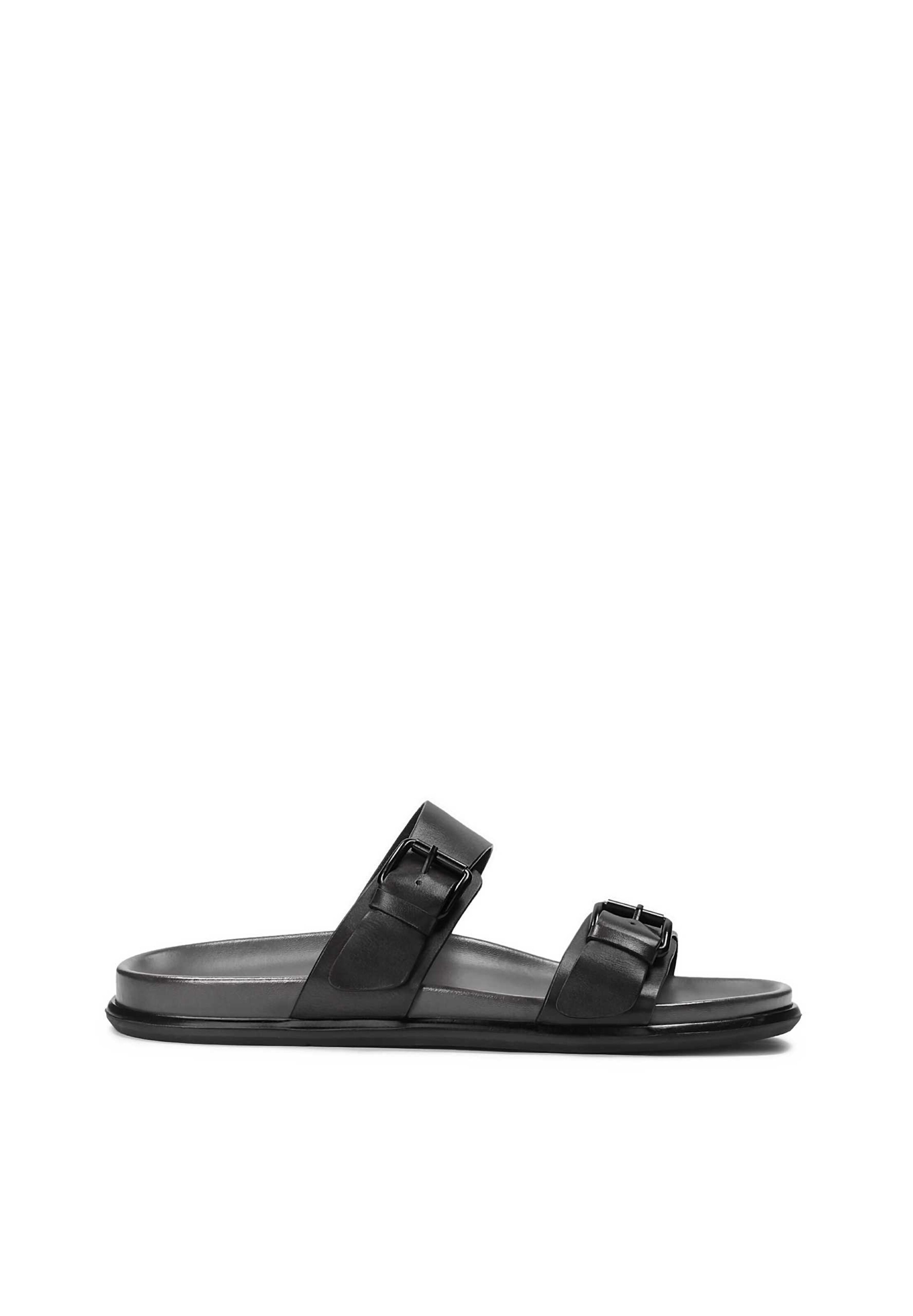 Saboți de la Kazar pe negru