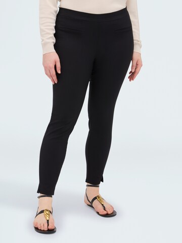 Skinny Pantaloni di Fiorella Rubino in nero