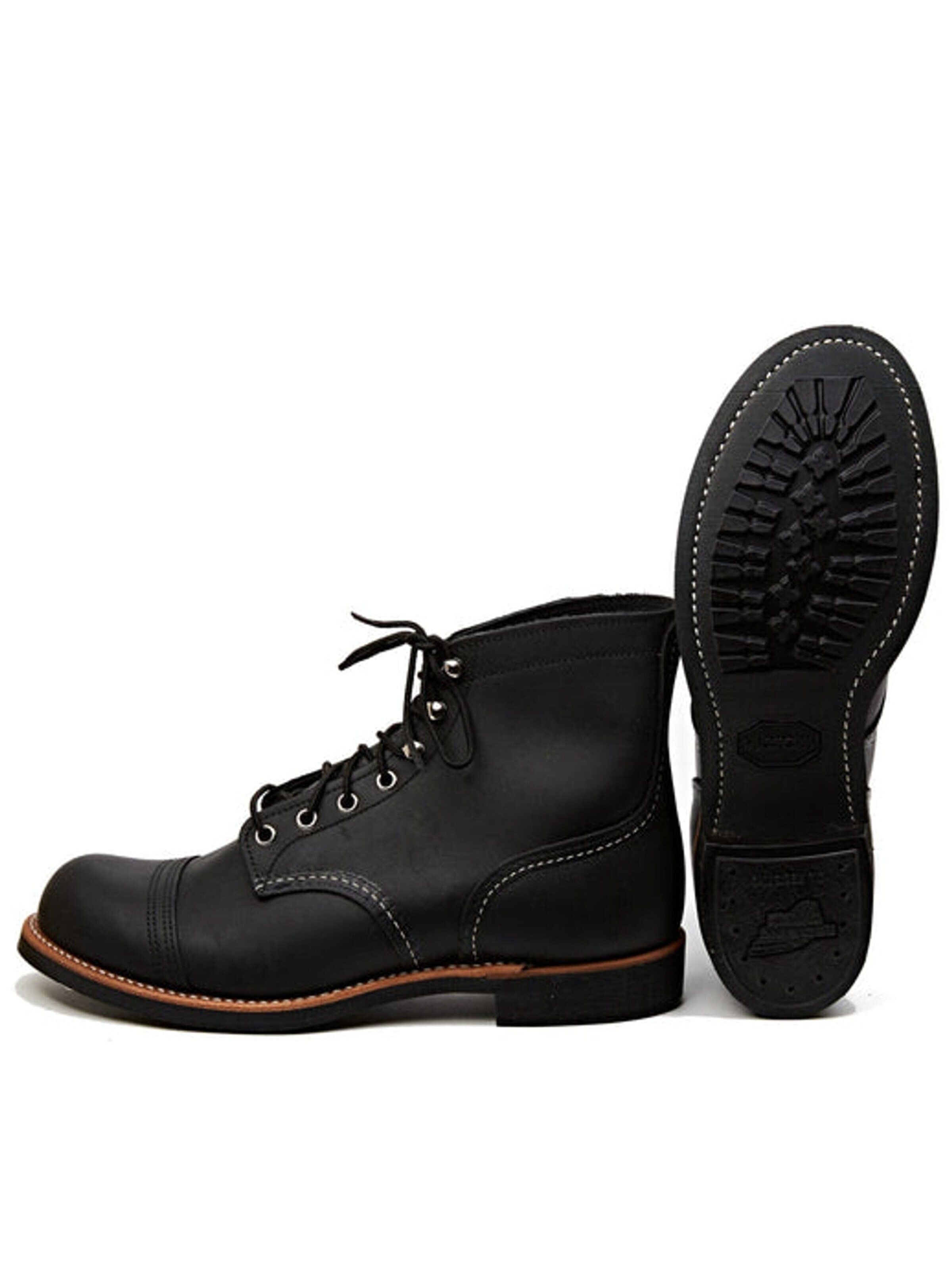 RED WING SHOES Lace-up boot '8084 Iron Ranger Black' in Black
