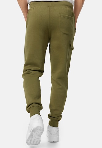 Effilé Pantalon de sport LONSDALE en vert