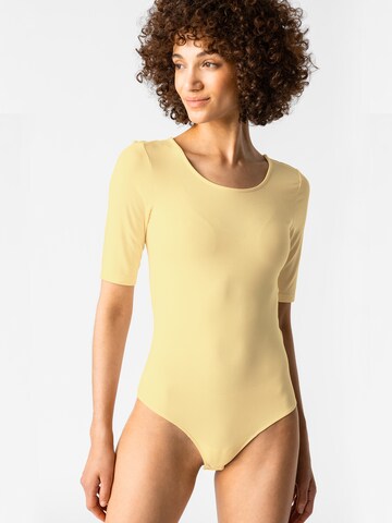 Les Lunes Shirt body 'Charlotte' in Geel: voorkant