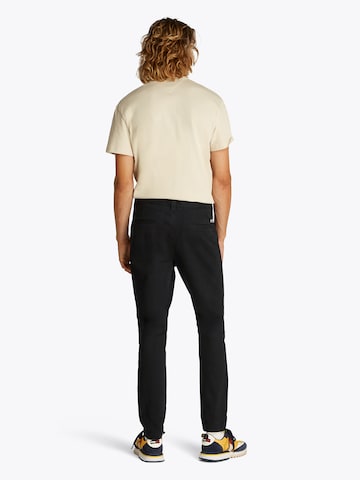 Tommy Jeans Regular Hose 'AUSTIN' (OCS) in Schwarz
