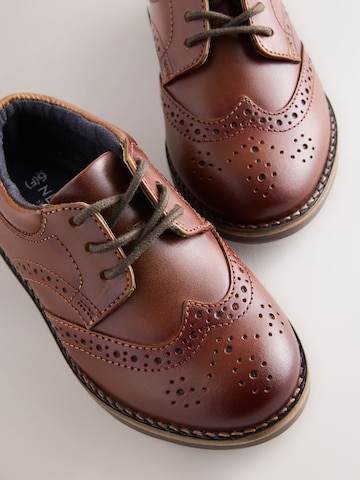 Chaussure basse Next en marron