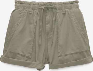 Pull&Bear Regular Pants in Green: front