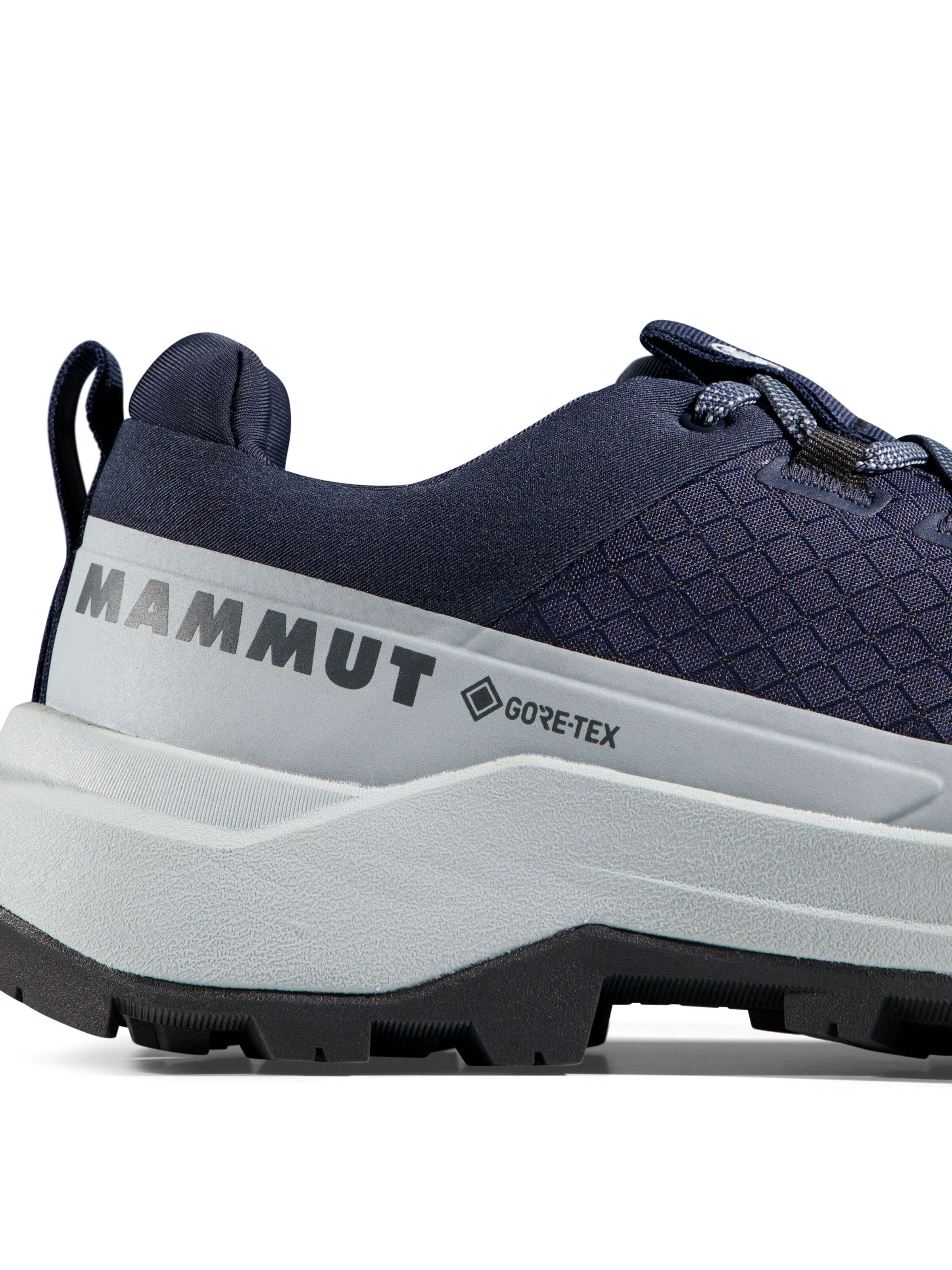 MAMMUT Flats 'Sertig III' in Blue