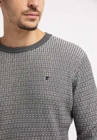 TUFFSKULL Sweater in Grey