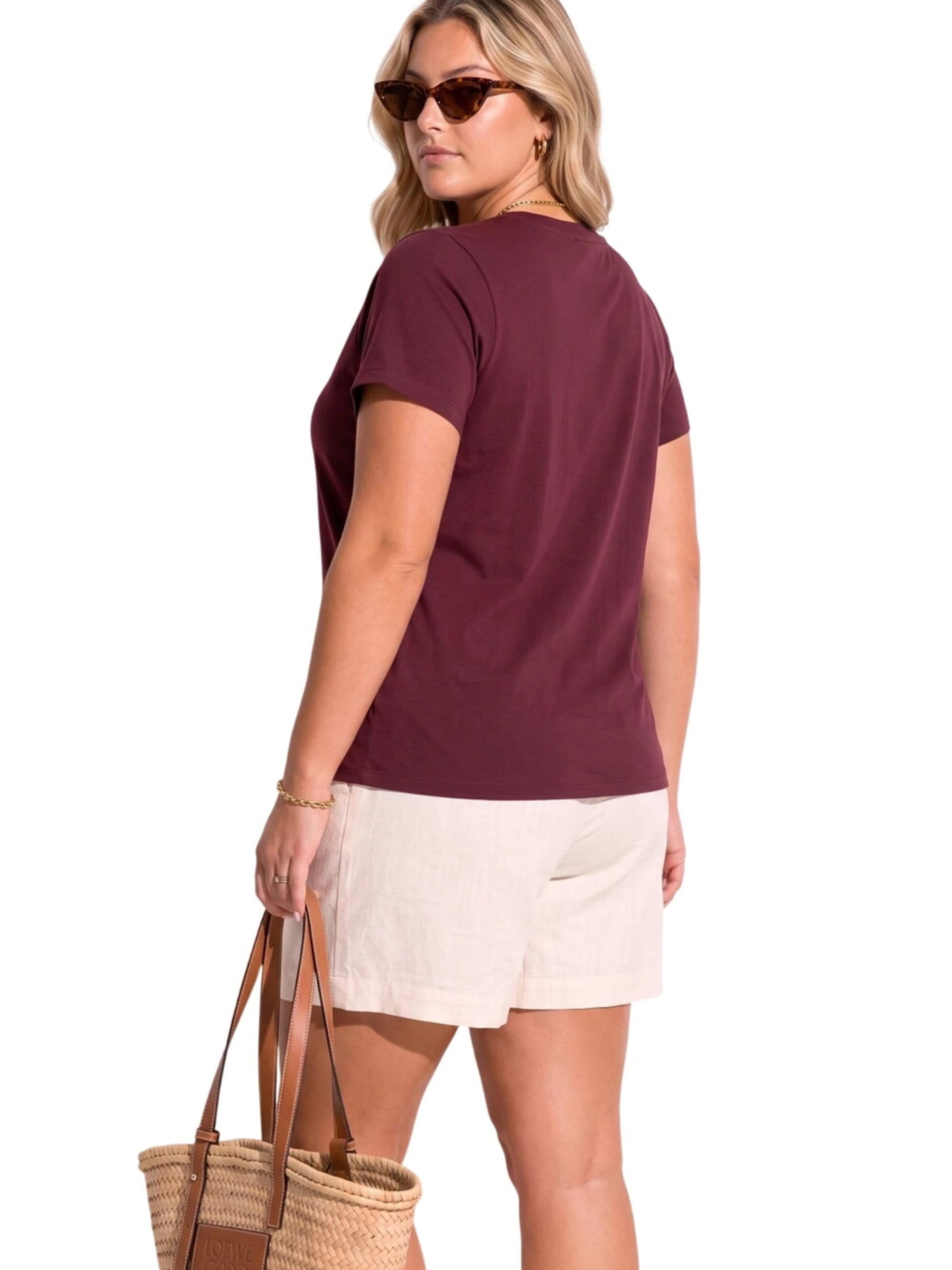Shape Of You Shirt in Red