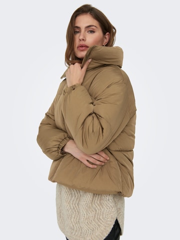 ONLY - Chaqueta de invierno 'CALLIE' en beige