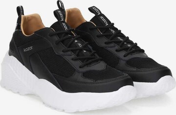 Kazar Sneakers laag in Zwart