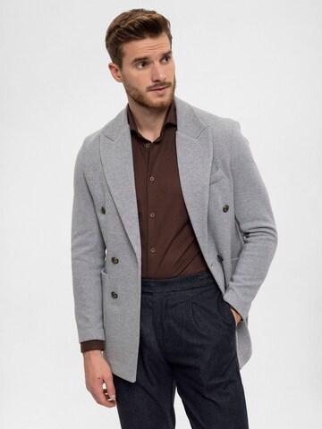 Antioch Between-season jacket in Grey