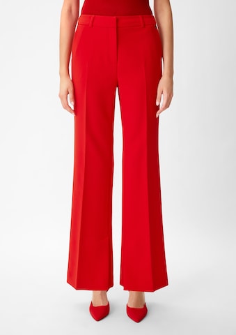 Flared Pantaloni con piega frontale di COMMA in rosso: frontale