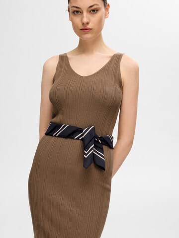 SELECTED FEMME Knitted dress 'TRIXIE' in Brown