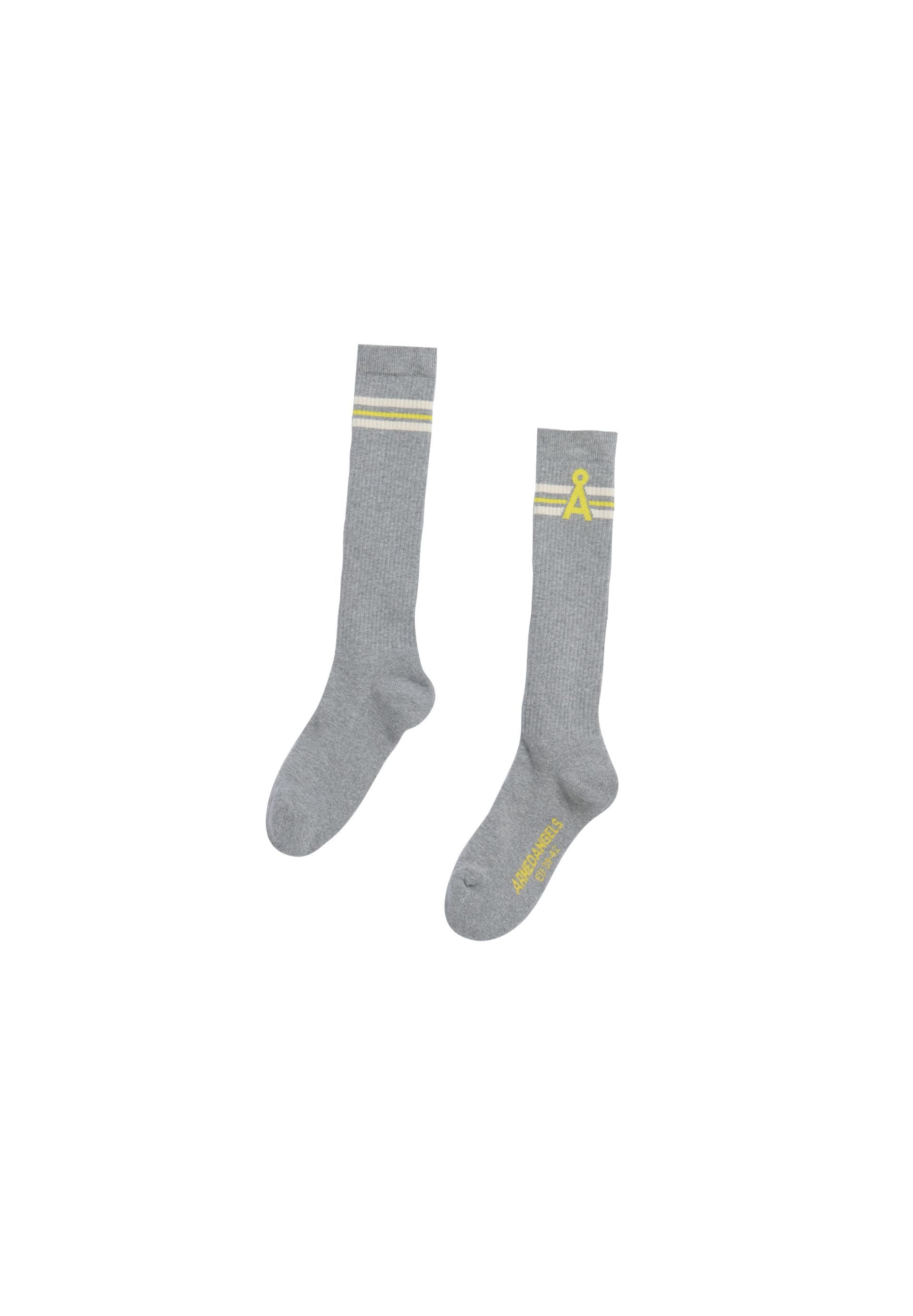 ARMEDANGELS Sokken in Grijs: voorkant