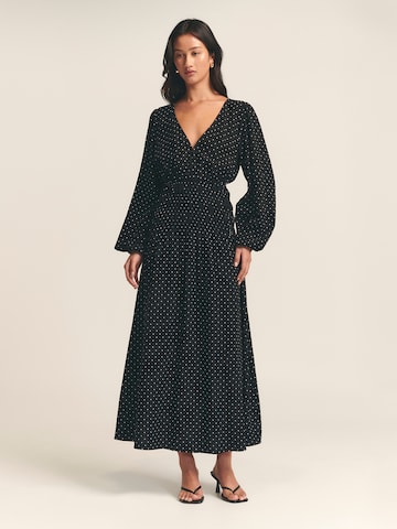 Rochie 'May Gather' de la St MRLO pe negru