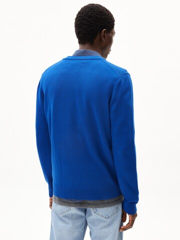 Vestes en maille 'Agaamo' ARMEDANGELS en bleu