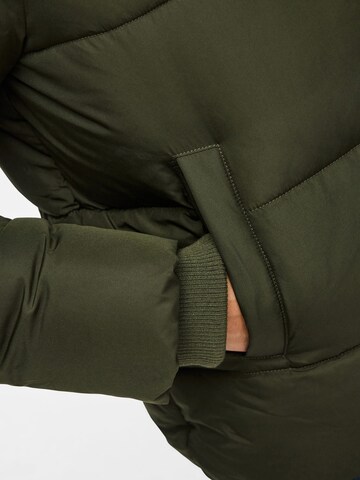 Veste d’hiver 'PCBee' PIECES en vert