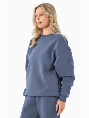 Organication Sweatshirt in Blue