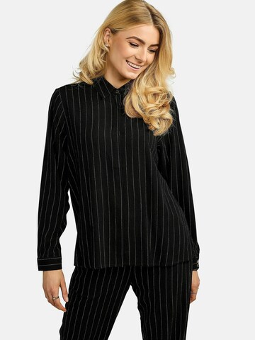 T-shirt ' NEO ' Liberte Essentiel en noir : devant