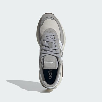 Baskets basses ADIDAS SPORTSWEAR en gris