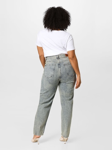 Nasty Gal Plus Regular Jeans in Blauw