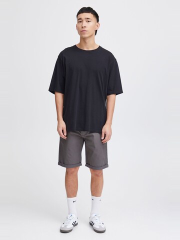 !Solid Regular Trousers 'Montijo' in Grey