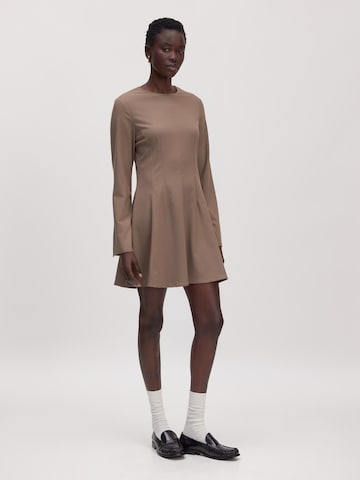 ruda EDITED Suknelė 'Imen Dress': priekis