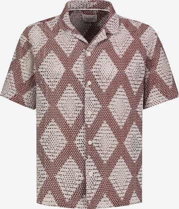Eight2Nine Button Up Shirt in Red: front