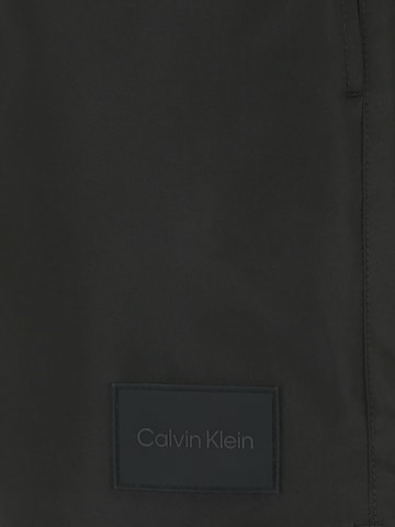 Calvin Klein Swimwear Badeshorts i svart