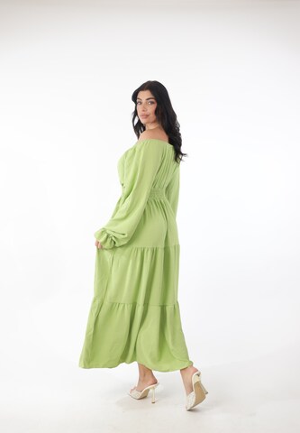 Elara Kjole i grøn