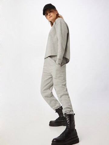 Urban Classics Sweatshirt in Grey